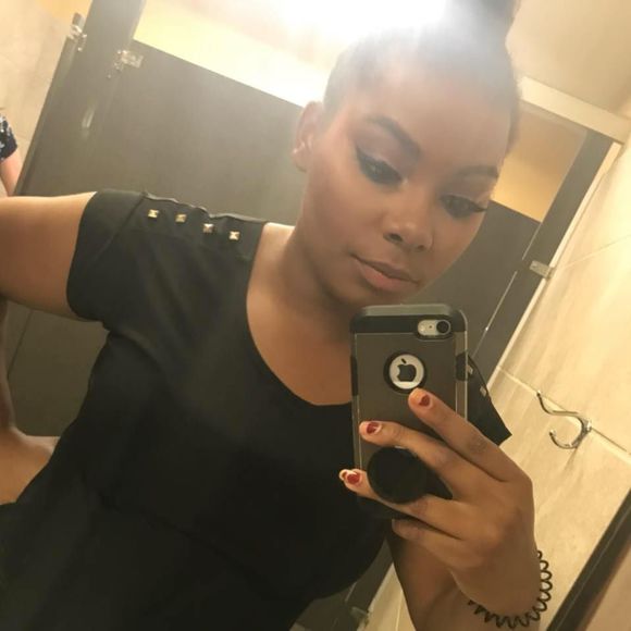 Meet your Posher, Kittyk - Picture 1 of 1